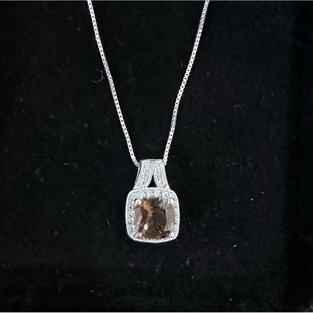 Kay Jewelers gemstone necklace, New!